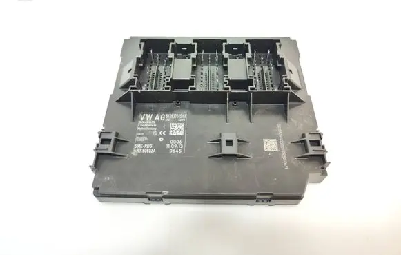 Volkswagen Caddy Comfort/convenience module 5K0937085AA BCMM03