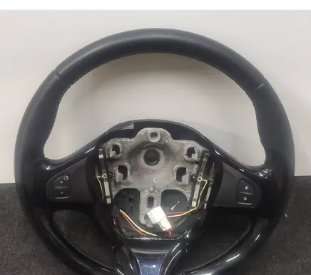 Renault Captur Steering wheel 985105453R 061112073 622484730A