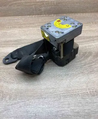 Mercedes-Benz S W220 Front seatbelt A62719A FRONTLEFT
