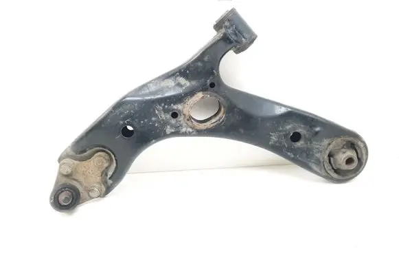 Toyota Prius+ (ZVW40) Front lower control arm/wishbone