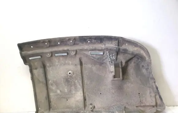Toyota Avensis T270 Pickup box liner 5839905010
