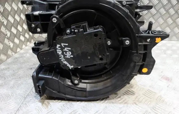 Land Rover Range Rover Sport L494 Heater blower radiator