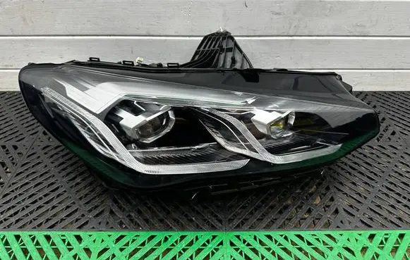 BMW 2 Active Tourer U06 Headlight/headlamp 5A42248