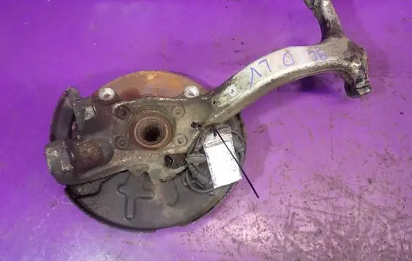 Audi A4 S4 B6 8E 8H Front wheel hub spindle knuckle
