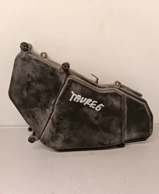 Volkswagen Touareg I Fuse box cover 7L0937576B