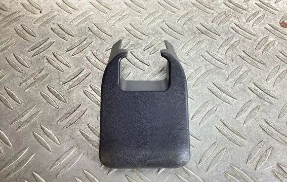 Lexus RX 450H Rear seat rail trim cover 7215748130