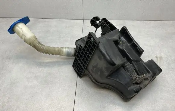 Skoda Rapid (NH) Windshield washer fluid reservoir/tank 6R0955453D