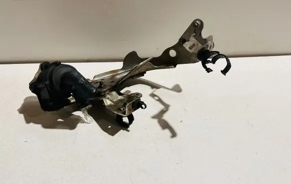 Volvo XC90 Electric auxiliary coolant/water pump 31686005
