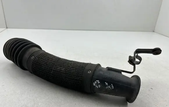 Toyota RAV 4 (XA20) Air intake hose/pipe 1775028010