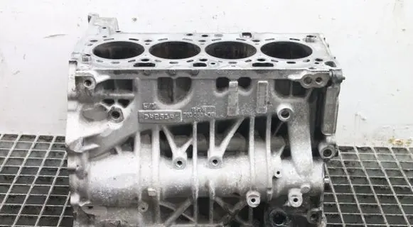 BMW 1 F20 F21 Engine block 7810596
