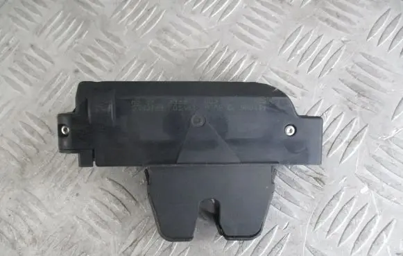 Peugeot 607 Tailgate/trunk/boot lock/catch/latch