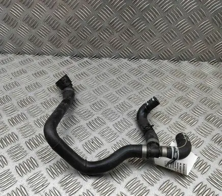 Volkswagen Multivan T6 Engine coolant pipe/hose 7T0122051E