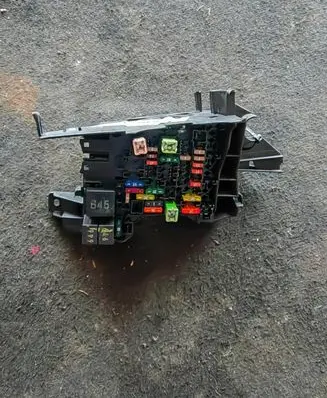 Volkswagen Tiguan Fuse module