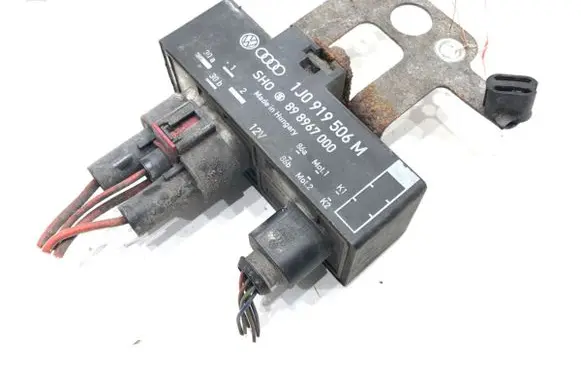 Seat Ibiza IV (6J,6P) Fan control module 1J0919506M