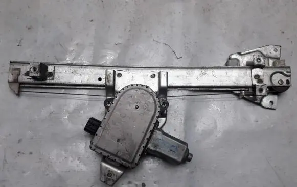 Mitsubishi Pajero Sliding door window regulator with motor