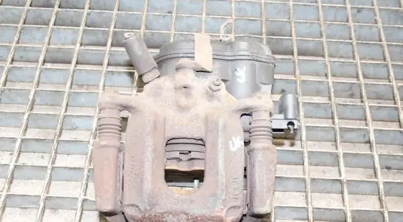 BMW X3 F25 Rear brake caliper