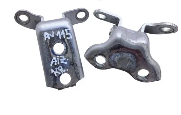 Toyota Avensis T270 Rear door hinge set 687800H010 0199HDGSV50RLL 687600H010
