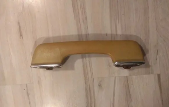 Mercedes-Benz E W123 Rear door handle trim 