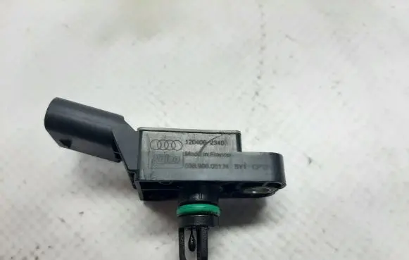 Audi A4 S4 B8 8K Air pressure sensor 038906051N 1204062340