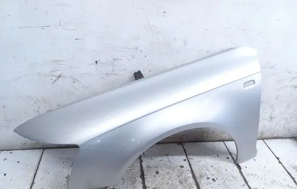 Audi A6 S6 C6 4F Fender