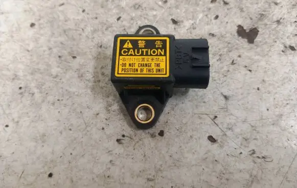 Toyota RAV 4 (XA20) Airbag deployment crash/impact sensor 8944160010