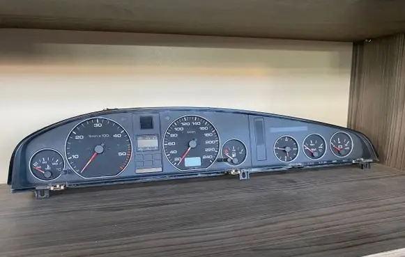 Audi A6 S6 C4 4A Speedometer (instrument cluster) 110008754001 4A1919033HH