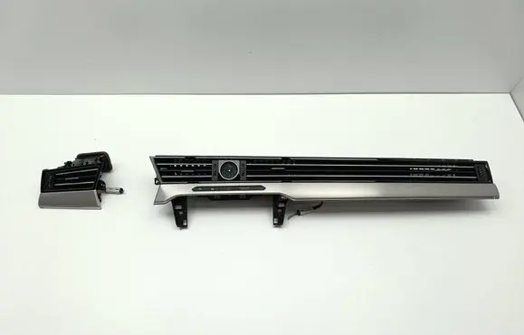 Volkswagen PASSAT B8 Dash center air vent grill 3G1819701E 3G1853261Q 3G1853262AK