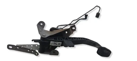 Volvo V50 Clutch pedal 