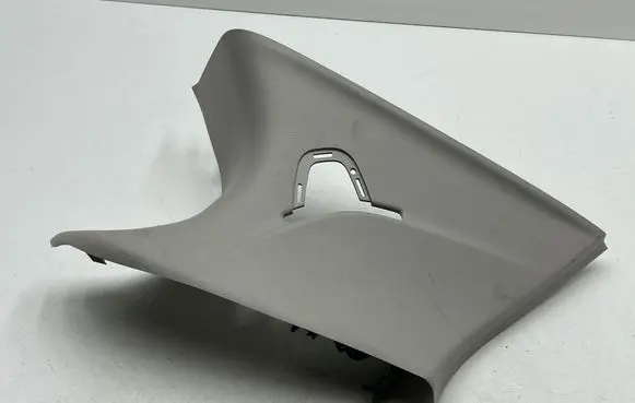 Chrysler Pacifica (D)pillar trim (top) 5SB91PD2AE