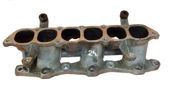Mitsubishi Pajero Intake manifold SSACY