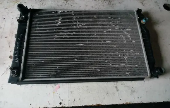 Audi A4 S4 B5 8D Coolant radiator