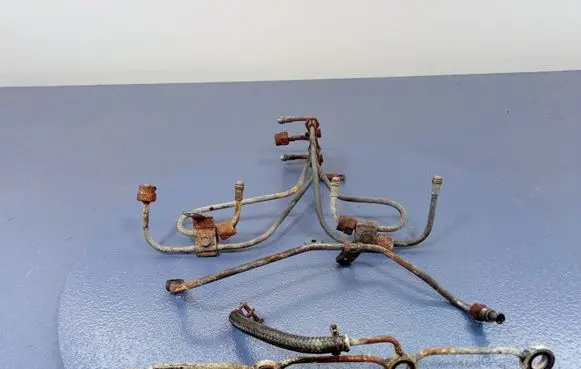 Hyundai H-1, Starex, Satellite Fuel line pipe