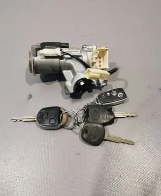 Toyota Avensis Verso Ignition lock