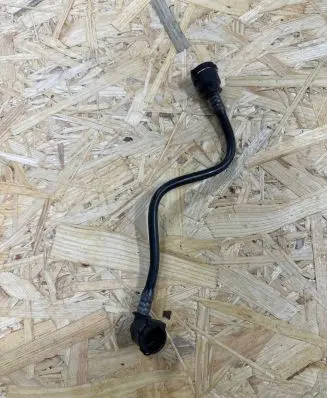 BMW 5 G30 G31 Engine coolant pipe/hose 8632260