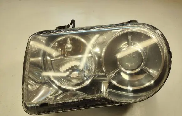Chrysler 300 - 300C Headlight/headlamp 89032133 1394721216