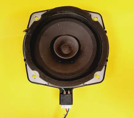 Hyundai Terracan Rear door speaker 96310H1010