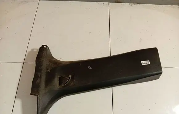 (B) pillar trim (top)