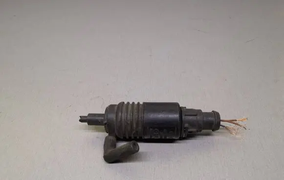 Audi A6 S6 C4 4A Windscreen/windshield washer pump 4A0955651