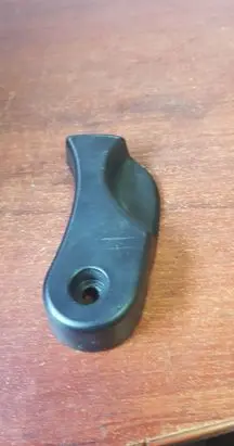 BMW 3 E90 E91 Engine bonnet (hood) release handle 7067086