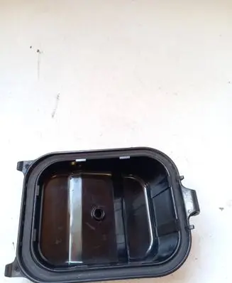 Volkswagen PASSAT B4 Headlight/headlamp dust cover 141992