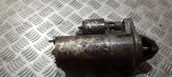 Volkswagen Golf III Starter motor 1065821186 131291