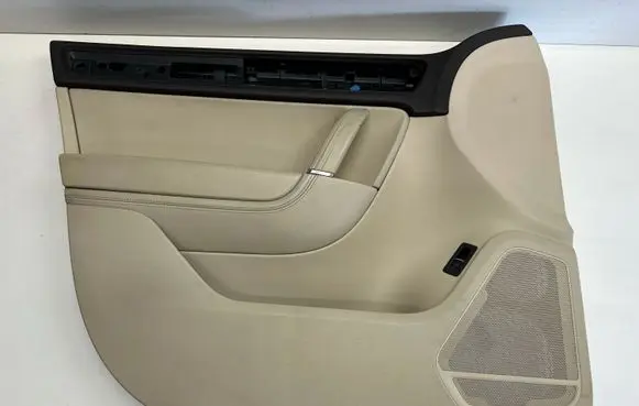Volkswagen Touareg II Front door card panel trim 7P1867011 7P1867011DF