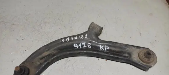 Nissan Primera Front lower control arm/wishbone