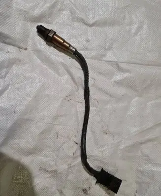 BMW 3 F30 F35 F31 Lambda probe sensor 7589121