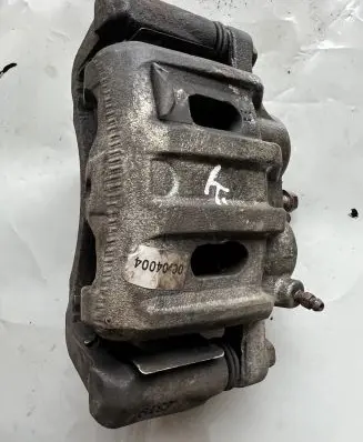 Peugeot 4007 Front brake caliper