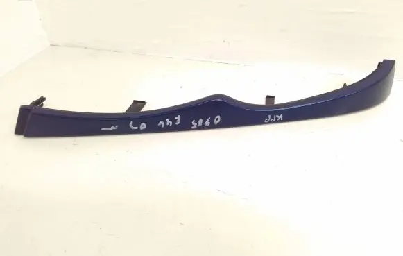 Under headlight/headlamp trim