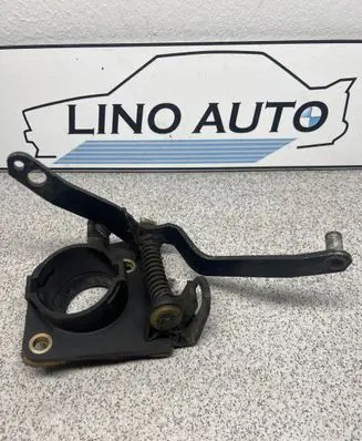 BMW 3 E36 Accelerator throttle pedal bracket 1159760