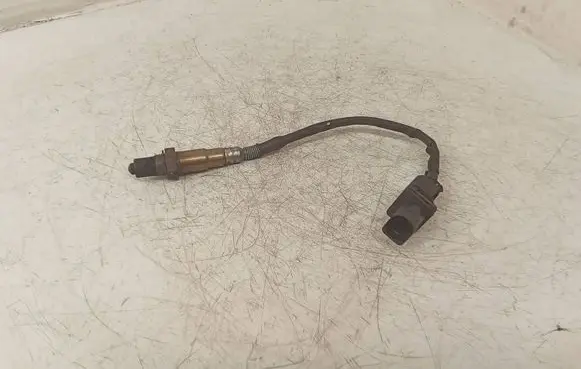Hyundai ix35 Lambda probe sensor 9350933004 393504A410