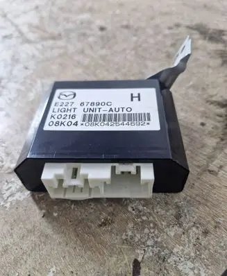 Mazda CX-7 Light module LCM E22767890C 08K042544692 K0216