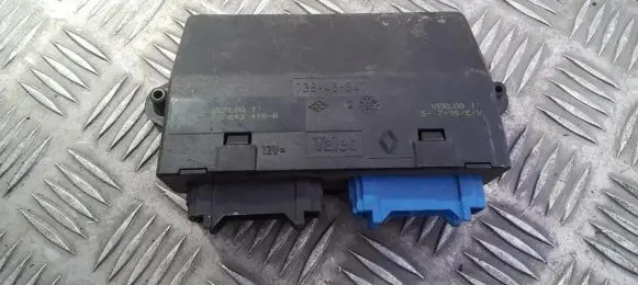 Renault Laguna I Comfort/convenience module 7700843415A
